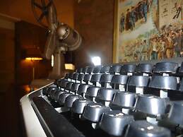 Hotel Meia Lua
