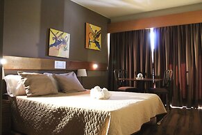 Hotel Meia Lua