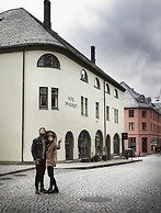 Hotel Brosundet
