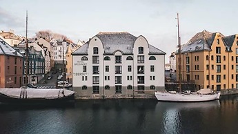 Hotel Brosundet