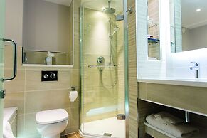 Cottons Hotel & Spa