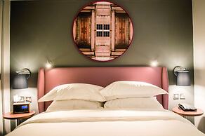 Cottons Hotel & Spa