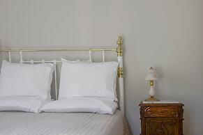 Emilia Luxury Apartments