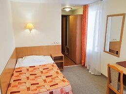 Amaks Safar Hotel