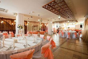 Amaks Safar Hotel
