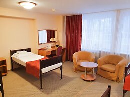 Amaks Safar Hotel