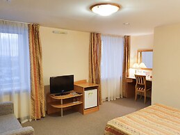 Amaks Safar Hotel