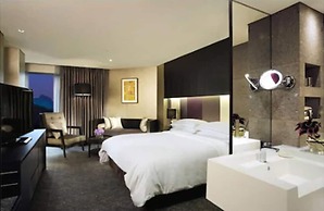 Swiss Grand Hotel
