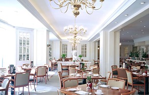 Swiss Grand Hotel