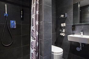 Hotel Manofa