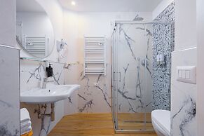 Lilium Hotel