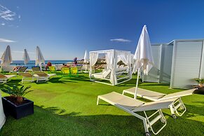 SBH Crystal Beach Hotel & Suites - Adults Only