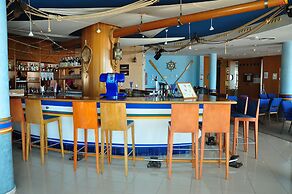 SBH Crystal Beach Hotel & Suites - Adults Only