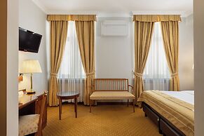My City Hotel