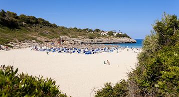 Insotel Cala Mandía All Inclusive Resort & Spa