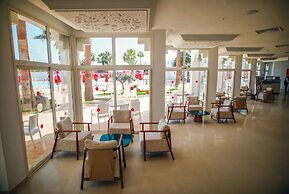 Houda Yasmine Marina & SPA