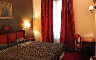Hôtel Metropol