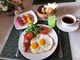 Villa Santi Hotel