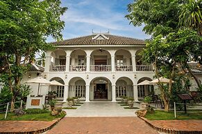 Villa Santi Hotel