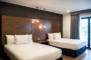 Gran Plaza Hotel & Convention Center