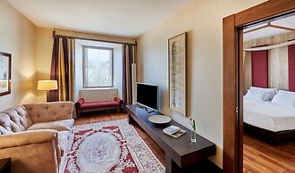 NH Collection Palacio de Burgos