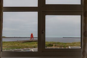 Little Haven Hotel On The Beach