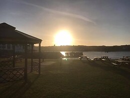 Little Haven Hotel On The Beach