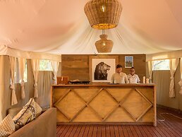 Tau Game Lodge