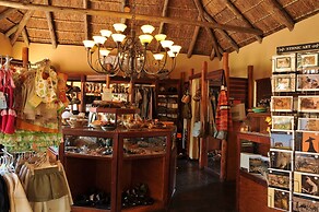 Tau Game Lodge