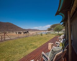 Tau Game Lodge