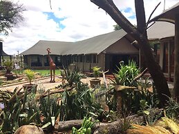 Tau Game Lodge