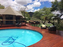 Tau Game Lodge