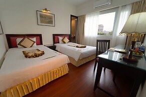 Century Riverside Hotel Hue