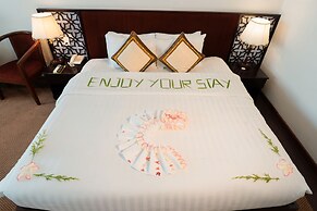 Century Riverside Hotel Hue