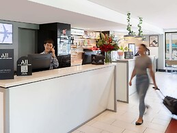 ibis Newcastle