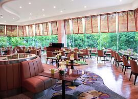 DoubleTree by Hilton Hotel Shanghai - Pudong