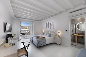 Deliades Mykonos