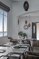 Deliades Mykonos