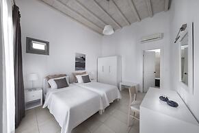 Deliades Mykonos