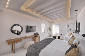 Deliades Mykonos