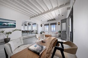 Deliades Mykonos