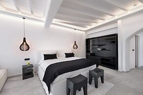 Deliades Mykonos