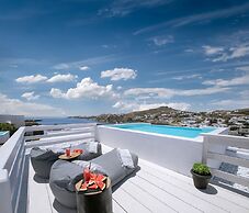 Deliades Mykonos