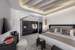 Deliades Mykonos
