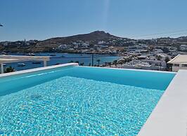 Deliades Mykonos