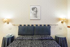 Hotel Paris
