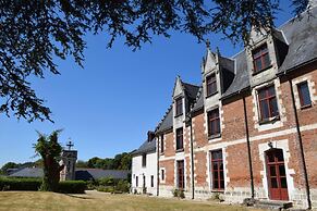 Chateau De Jallanges