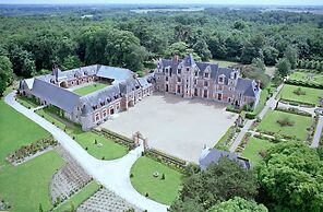Chateau De Jallanges