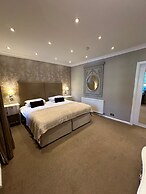 Langtry Manor Hotel