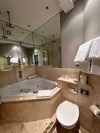 Langtry Manor Hotel